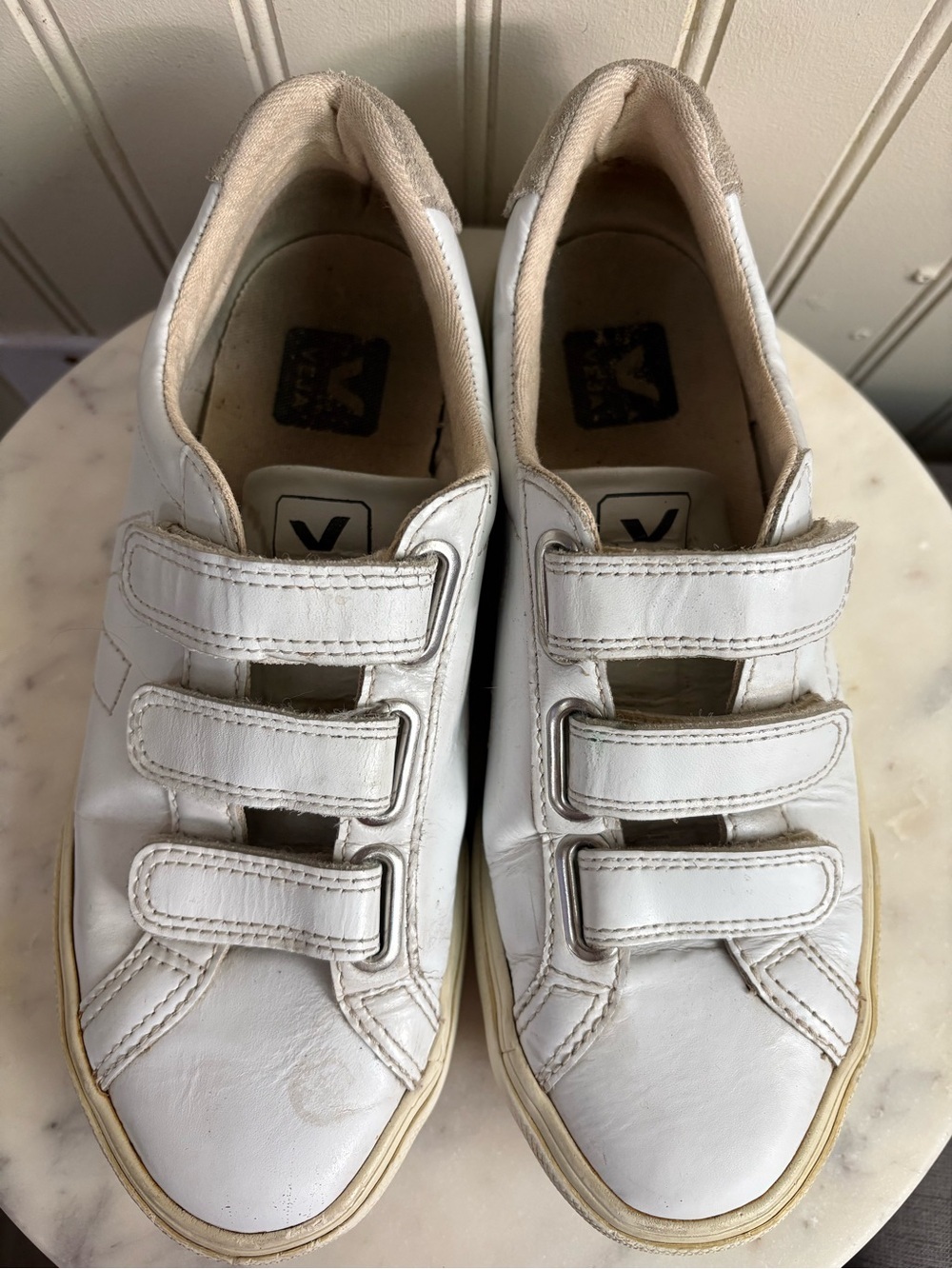 Veja Leather Recife Three Strap Velcro Sneakers Women’s 6 White Designer Luxury - Picture 7 of 11